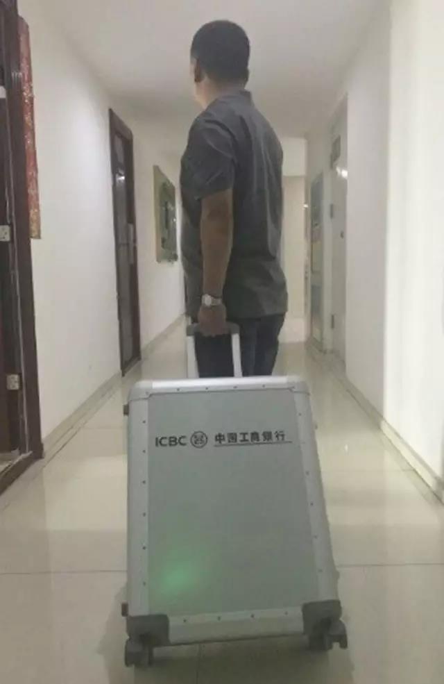 跟隨“宇宙行”來一場(chǎng)說走就走的“智能金融之旅”