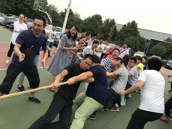 長(zhǎng)城金融榮獲中國(guó)長(zhǎng)城長(zhǎng)沙地區(qū)“迎中秋、慶國(guó)慶”拔河比賽活動(dòng)冠軍