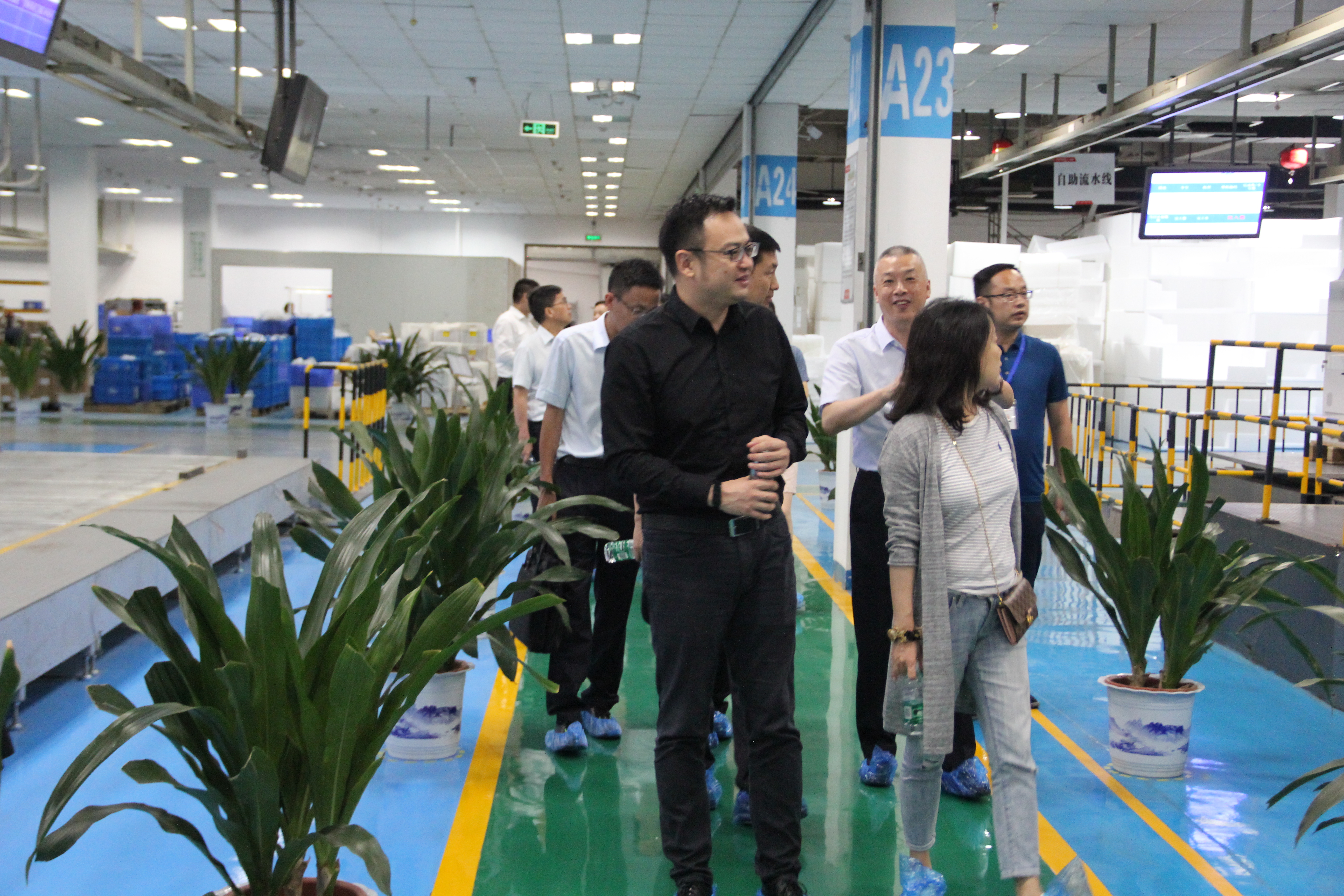 長(zhǎng)城金融與建信科技、建行湖南省分行簽訂合作協(xié)議暨舉行“聯(lián)合創(chuàng)新研究院”揭牌儀式