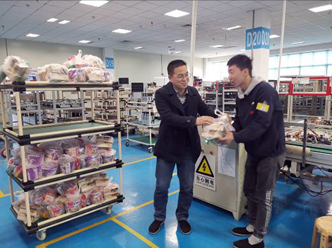 攻堅克難，黨員先行 ——中國長城第十一黨支部開展“沖刺百日、支援生產(chǎn)‘1+N’”主題黨日活動